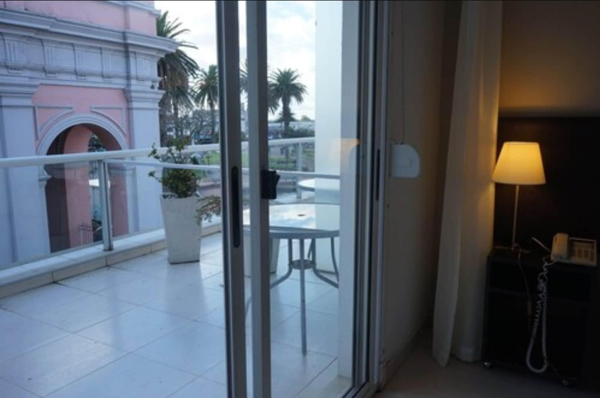 De La Plaza Hotel Maldonado Exteriör bild